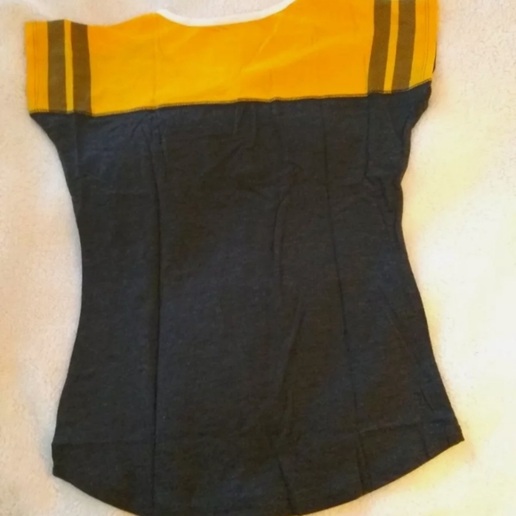 Girl’s NHL Boston Bruins Short Sleeve T-Shirt Tee Size L (14) NWT. Fan Team Cute - Picture 3 of 7